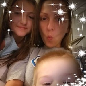 Meet your Posher, Nena